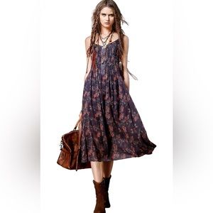 NWT - Women's Boho Floral Spaghetti Strap Maxi Dress - Dark Purple